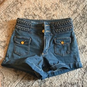 Bebe high-waisted shorts with braided band